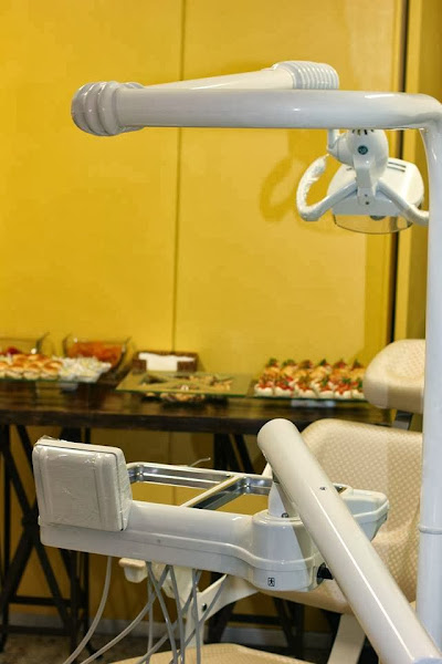 Foto 3 de Elise Croci - Exclusiva Odontologia