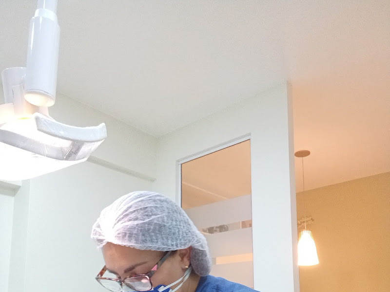 Foto 10 de Eliza Vasques | Dentista Petrópolis