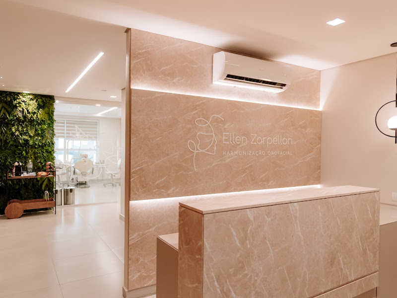 Foto 2 de Ellen Zarpellon Harmonização Orofacial