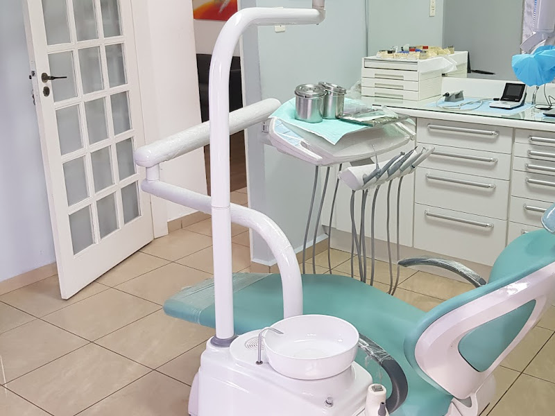 Foto 7 de Emergência Dental Centro de Odontologia