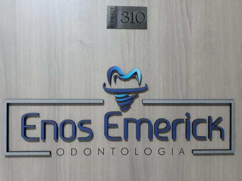 Foto 3 de Emerick Odontologia