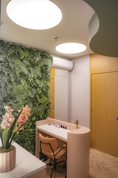 Foto 2 de Émille Braun Odontopediatria