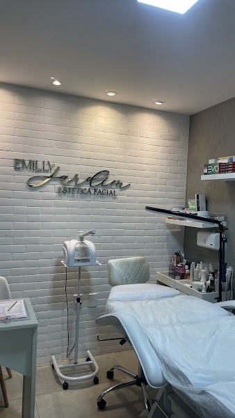 Foto 3 de Emilly Jardim Estética Facial