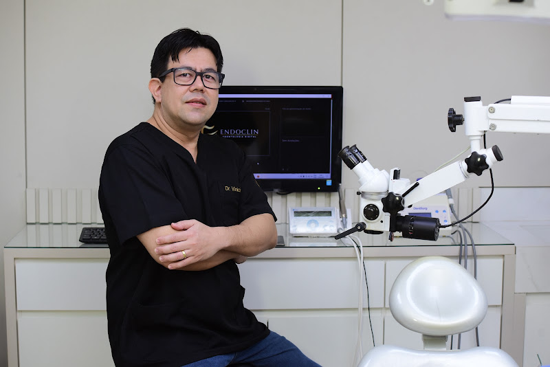 Foto 2 de Endoclin Odontologia / Implantes dentários / Facetas de resina e cerâmica / tratamento de canal