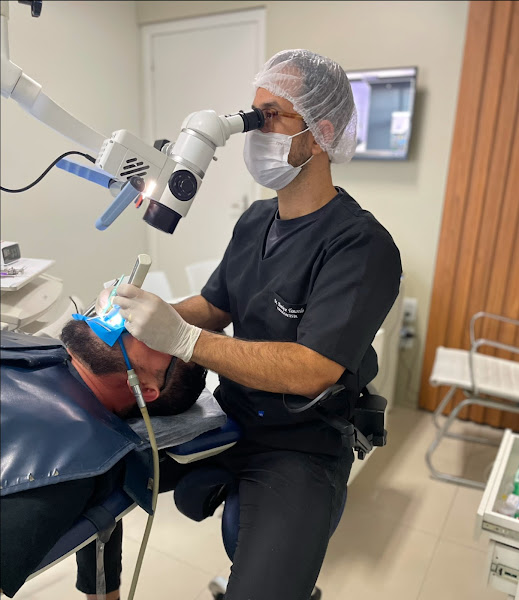 Foto 2 de Endodontia Microscópica Henrique Tancredo