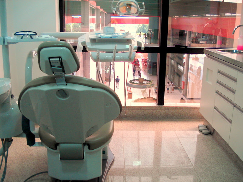 Foto 6 de Endoralli Odontologia - Dentistas especialistas em Implantes, Próteses, Invisalign, Ortodontia e Canal.