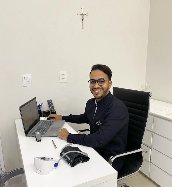 Foto 3 de Esdras Gomes - Dentista Recife