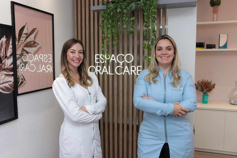 Foto 2 de Espaço Oral Care | Facetas | Harmonização Facial | Preenchimento Labial | Aparelho Invisível