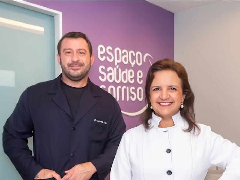 Foto de Espaço Saúde e Sorriso - Implante e Estética - Niteroi - Icarai