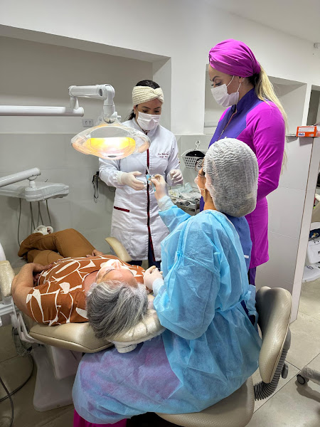 Foto 3 de ESPEO - Implantes Dentários e Odontologia