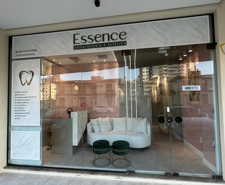 Foto 2 de ESSENCE Odontologia e Estética