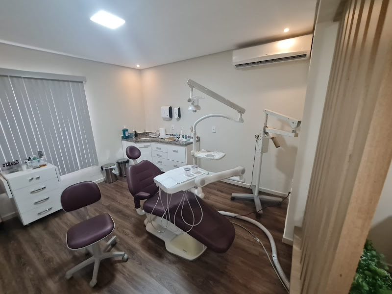 Foto 2 de ESTETICA DENTAL E REABILITAÇÃO ORAL