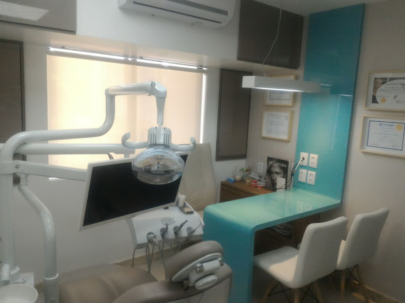 Foto 3 de Estética Oral