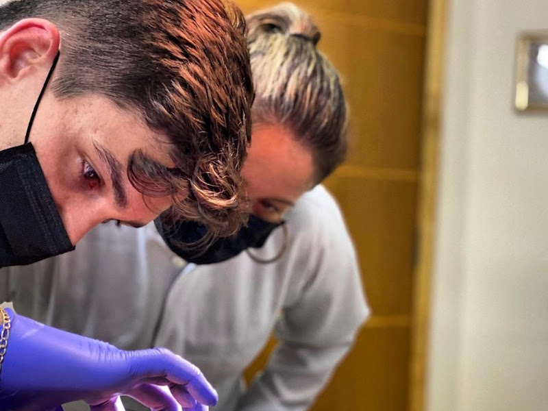 Foto 2 de Esthetic Aligner Plus Guarujá - Botox em Guarujá - Harmonização Facial em Guarujá - Aparelho Transparente em Guarujá - Bigode Chinês em Guarujá