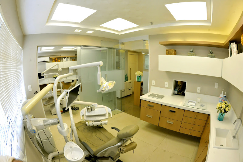 Foto 2 de Estúdio Almeida Odontologia de Vanguarda