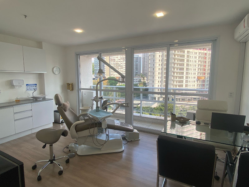 Foto 5 de Evelyn Dall'Acqua Atelie Dental