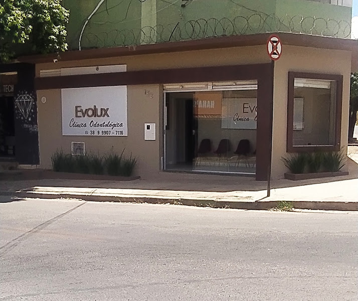 Foto 2 de EVOLUX CLÍNICA ODONTOLÓGICA