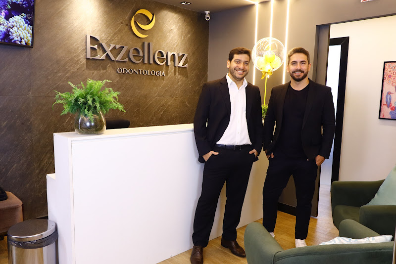 Foto 3 de Exzellenz Odontologia - 30 anos de Excelência em Odontotologia