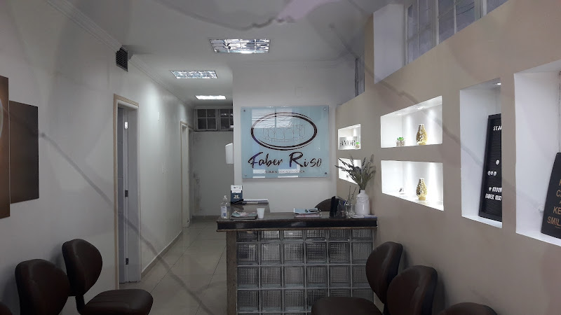 Foto 2 de Faber Riso Clínica Odontológica