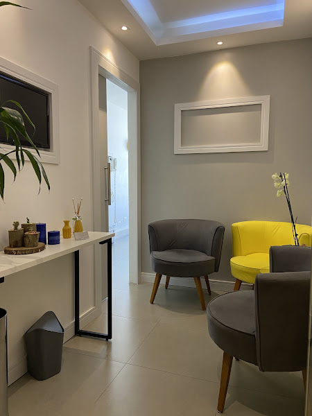 Foto 3 de Fabiane Freire - Odontologia Integrada