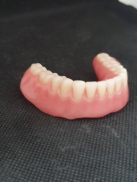 Foto 3 de Fábio Próteses Dentárias