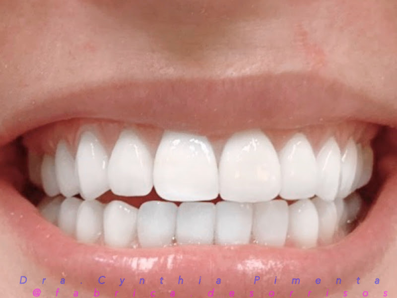 Foto de Fábrica de Sorrisos Odontologia -- Dra. Cynthia Pimenta Santi