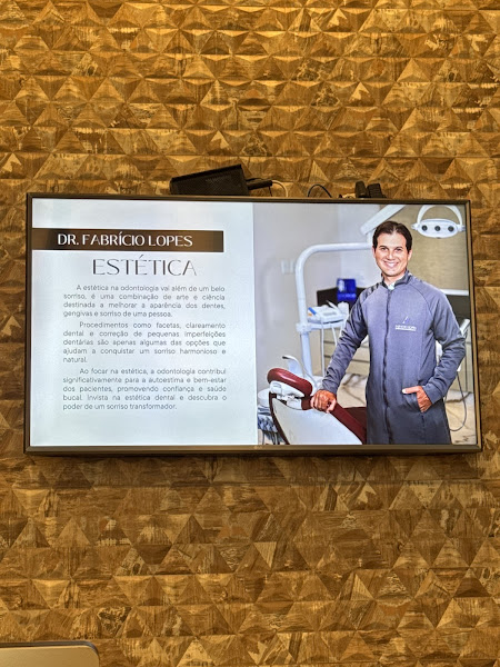 Foto 3 de Fabrício Lopes Odontologia | Clínica odontológica Goiânia