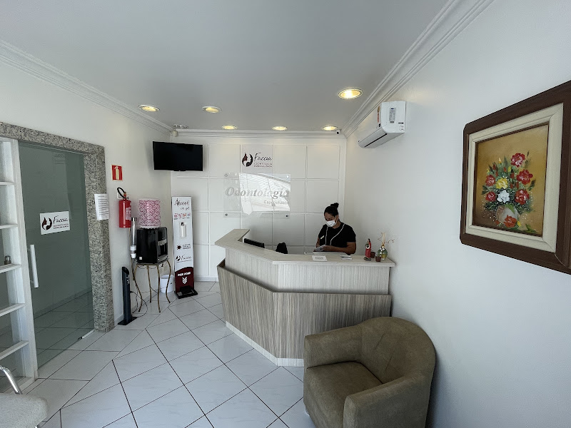 Foto 3 de FACCIA Odontologia Especializada