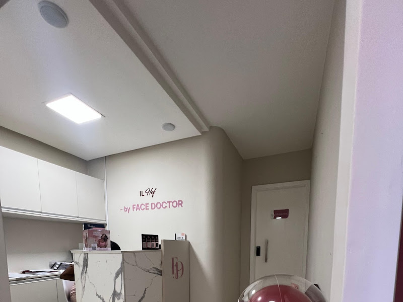 Foto de Face Doctor Costa Azul Clínica de estética Salvador | Ultraformer em Salvador | Lavieen em Salvador