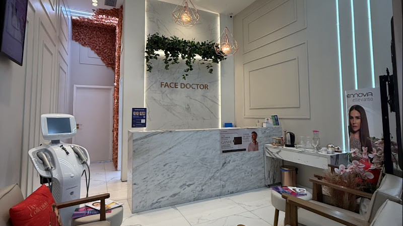 Foto 2 de Face Doctor Shopping Granja Vianna - Rejuvenescimento Facial e Corporal