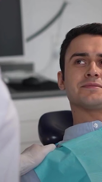 Foto 5 de FACETAS EM RESINA E IMPLANTES DENTÁRIOS EM FLORIANÓPOLIS DRA. FERNANDA FERNANDES