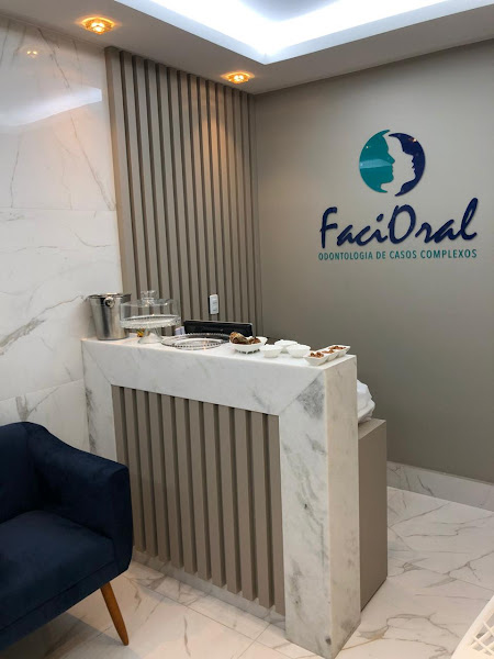 Foto 2 de FaciOral Odontologia de Casos Complexos