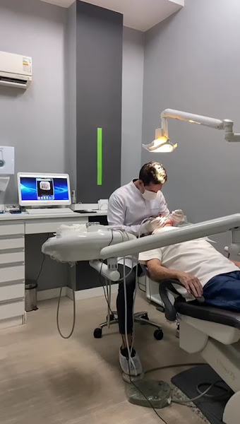 Foto 4 de Facis Odontologia Taguatinga - Implante Dentário, Invisalign, Prótese protocolo, Lente de Contato e Facetas