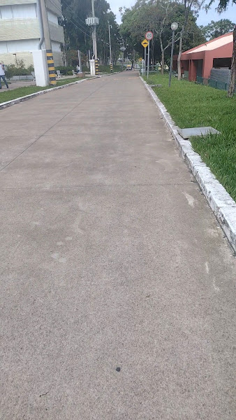 Foto 3 de Faculdade de Odontologia PUC - Minas