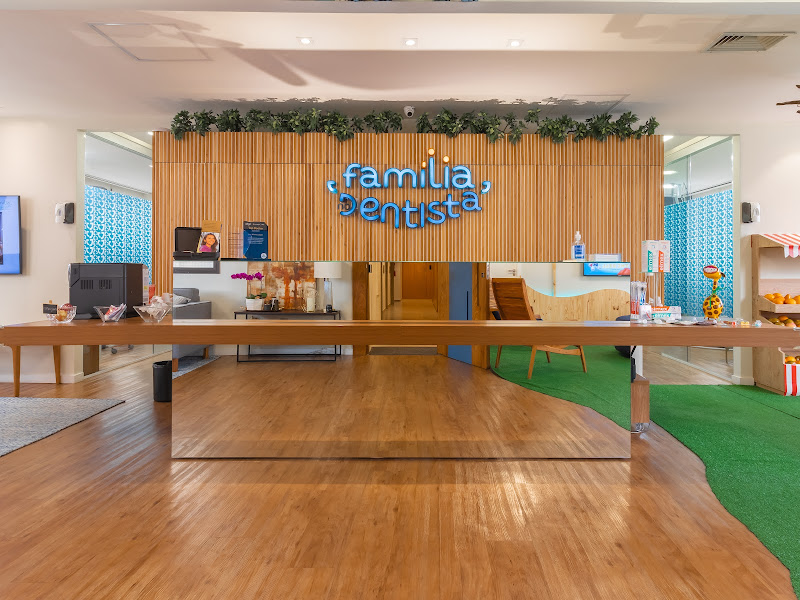 Foto 3 de Família no Dentista