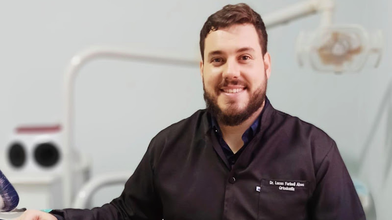 Foto 2 de Farineli Odontologia | Cirurgião Dentista