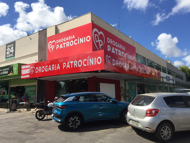 Foto de Farmácia e Drogaria Patrocínio, St. de Habitações Individuais - Lago Sul, DF