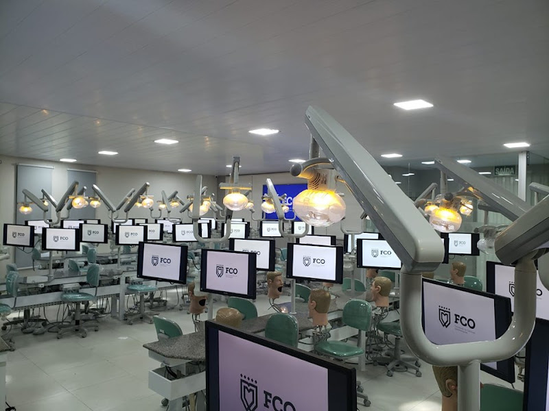 Foto 2 de FCO - Faculdade de Ciências Odontológicas