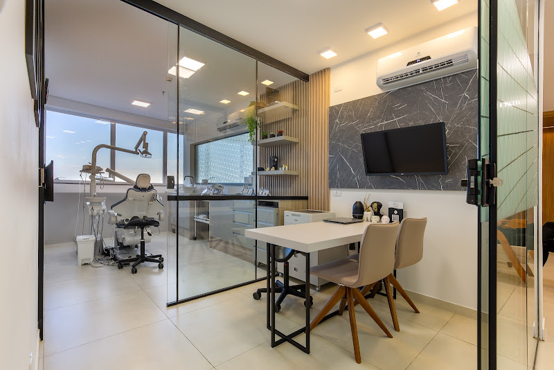 Foto 3 de FCOdontologia - Fernando Carvalho Odontologia