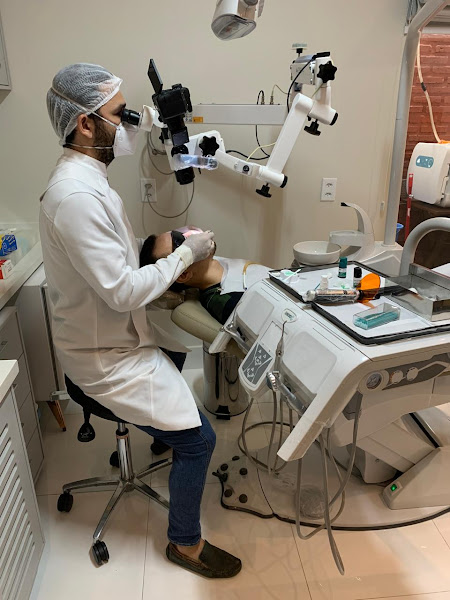 Foto 2 de Fernando Brandão - Endodontia Microscópica