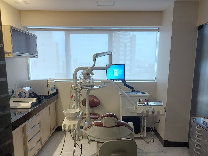 Foto de Fernando Georgeo Odontologia Estética