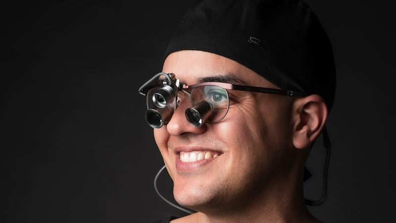 Foto 2 de Fernando Ramos - Periodontia e Estética em Brasília