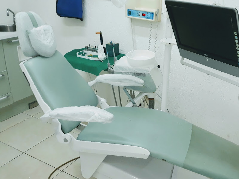 Foto 8 de Ferrari Odontologia