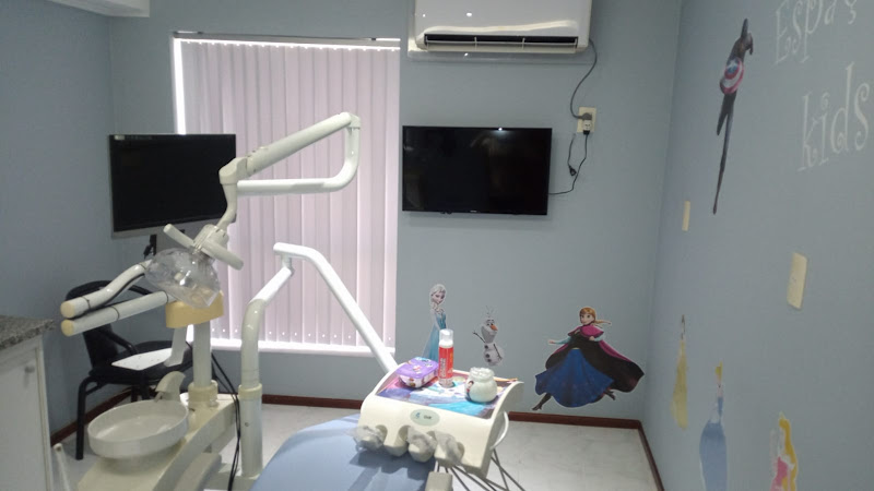 Foto 2 de Ferrari Odontologia