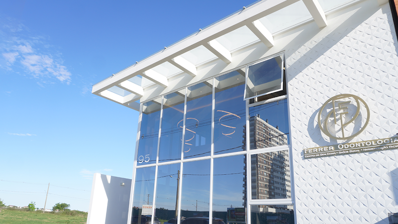 Foto 2 de Ferrer Odontologia - Dentistas em Pelotas