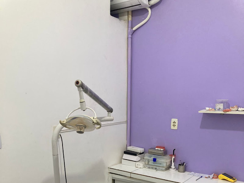 Foto 3 de Figueira - Clínica Odontológico