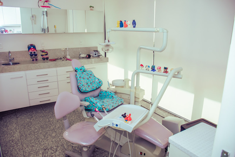 Foto 3 de Flávia Arão Milions Ortodontista