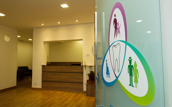 Foto 3 de Flávio Escobar Ortodontia Invisível