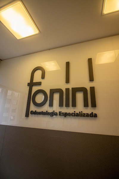 Foto 2 de Fonini Odontologia | Implantes Dentários, Prótese Protocolo e Ortodontia