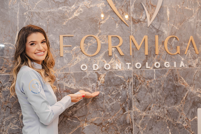 Foto 2 de FORMIGA ODONTOLOGIA